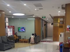 -雅悦齿科(顾村公园店)