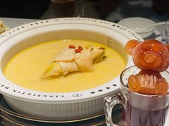 领鲜花胶鸡汤-领鲜天下·焗海鲜·花胶鸡(天目里店)