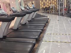 -美航国际健身(北京华联店)