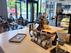 -星巴克臻选(郑州中原万达店)