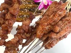 -嗨辣小聚·盘锦河蟹·海鲜烧烤龙虾(盘锦十年好店)