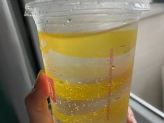 美汁源椰子水饮-麦当劳(青岛大学店)