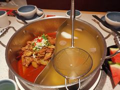 特色牛腩鸳鸯锅-左庭右院鲜牛肉火锅(环球港店)