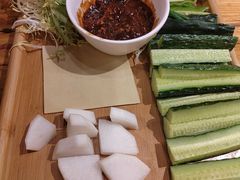 蘸酱菜-小俩口烧烤东北菜(双井店)