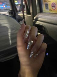 -NEW LOOK-绿麓 · 美甲美睫脱毛工作室