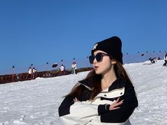 -浙东第一尖雪山欢乐谷