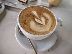 -UNI UNI(环亚凯瑟琳店)