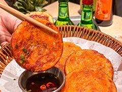 -蚂蚁洞·烤肉大营地(上海静安大悦城店)