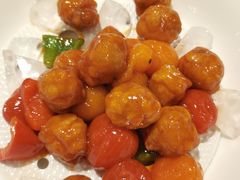 菠萝咕噜肉-誉八仙酒楼(静安大悦城店)
