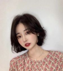 -变画·发型STUDIO