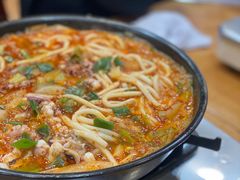 虾仁辣炒章鱼锅-蚂蚁家辣炒章鱼(海云台店)