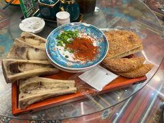 -乡村馕坑肉·烧烤·新疆菜·本地人更爱吃(阿勒泰首店)