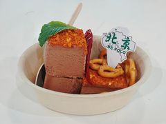辣椒冰淇淋-BE YOLO必有乐&小红帽三明治