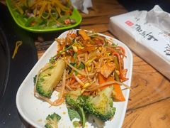 -山河屯铁锅炖· 东北菜·特色鲜鹅锅(开发区一店)