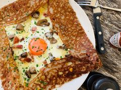 鸡蛋蘑菇熏肉荞麦可丽饼-RAC BAR(安福路店)