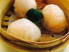 -新大咀港式茶餐厅(宝山万达店)