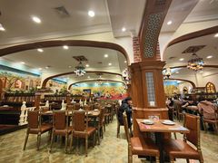 大堂-清真·玛丽亚新疆菜主题餐厅(浙江中路店)