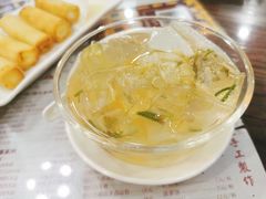 桂花水晶涼粉-周大娘牛乳(旧寨古村总店)