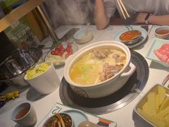 -益氣煲·筒骨砂锅火锅(安吉直营店)