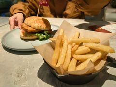 -必胜客(骡马市店)