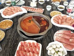 -云中捞高空旋转餐厅(商茂世纪广场店)
