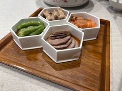 -品悦酒店(三林古镇店)