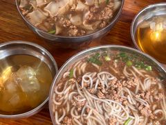 -正宗杨记普洱酸醋米线(总店)