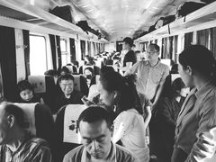 -新华书店(龙湖路店)