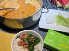 -四季喧黔味豆米火锅(万达广场店)