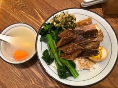 -狮头牌卤味研究所·卤味饭(花城汇南区店)