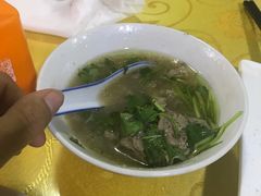 -穆豪麦蒸碗羊羔肉