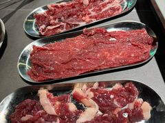 吊龙-金龙大四喜牛肉火锅