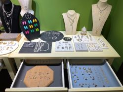 -HeyJewel全球独立设计师原创首饰集合店