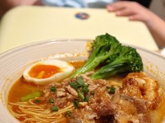 -Common Table · Brunch & Coffee