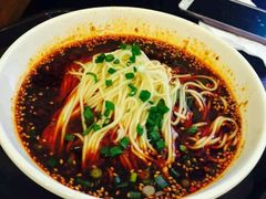 -秦云老太婆摊摊面(磁器口店)