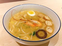 新加坡叻沙面-汤去三面