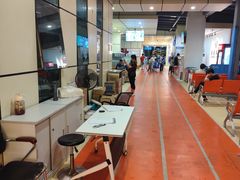 -奥冠体育华师附中恒温游泳馆