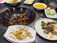 -高家小院铁锅炖大鹅(哈西高铁站店)