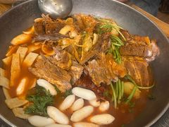 -喇喇排骨火锅·传统韩式脊骨汤(望京西园总店)