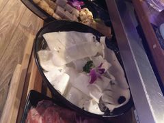 -三人行骨头王火锅(长寿店)
