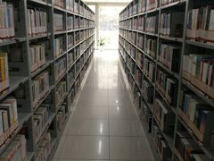 -石景山区图书馆(八角南路)