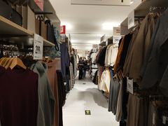 -优衣库(北京万柳华联购物中心店)