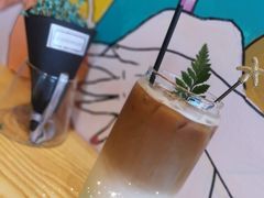 -ZING COFFEE 镜咖啡