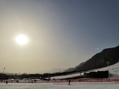 -石京龙滑雪场-停车场