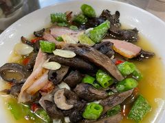 -邛海风味特色菜馆