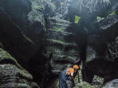 -梭布垭石林景区