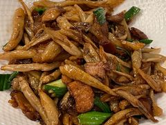 -饭怕鱼·黄焖鲟龙鱼(湖大店)