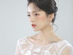 -金夫人化妆摄影职业培训学校