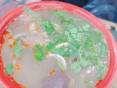 -春雨羊汤店(广开四马路总店)