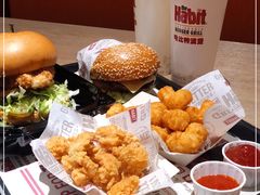 -The Habit Burger Grill 哈比特汉堡(复兴soho店)